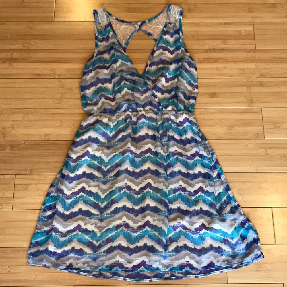 Lace Back Dress - Picture 10 of 10